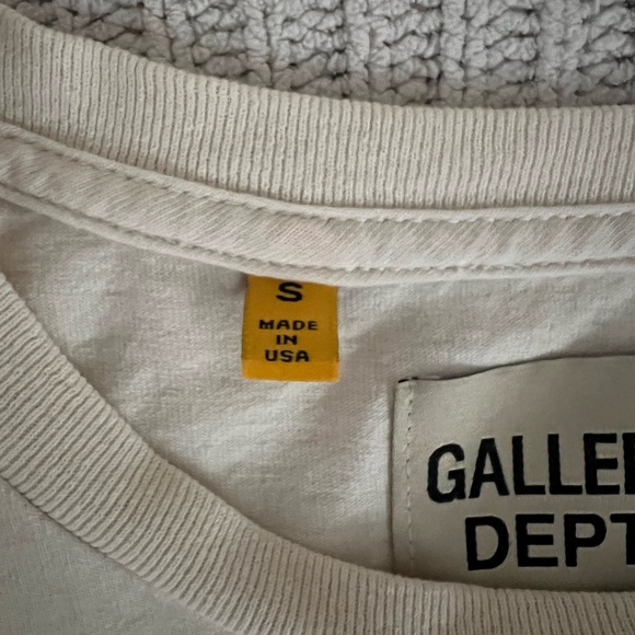 Gallery Dept. tshirt size Small - Picture 3 of 3